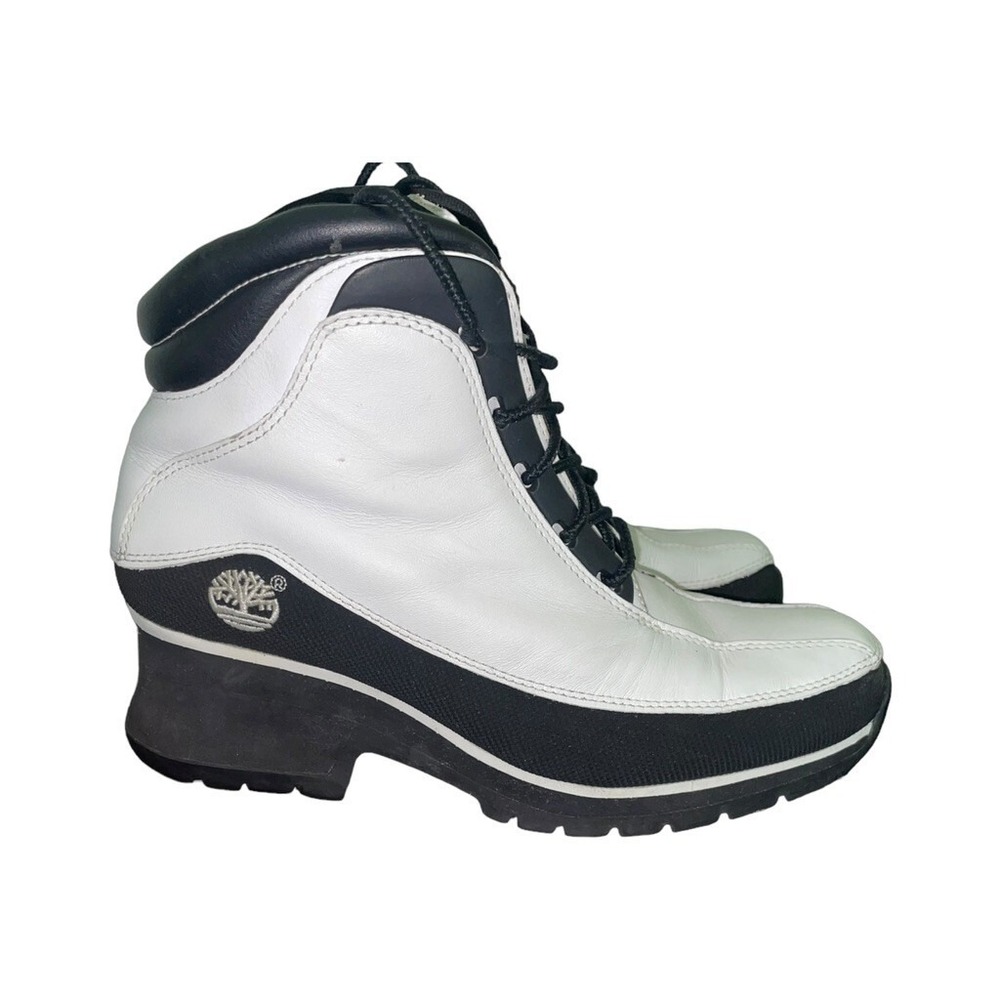 Timberland Boots Women Sz 7.5M  White Leather Rocker Grunge Punk Hip Hop Y2K